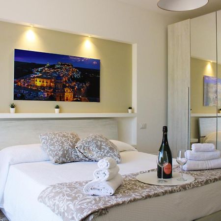 Apartamento Visum Hyblea Ragusa Exterior foto